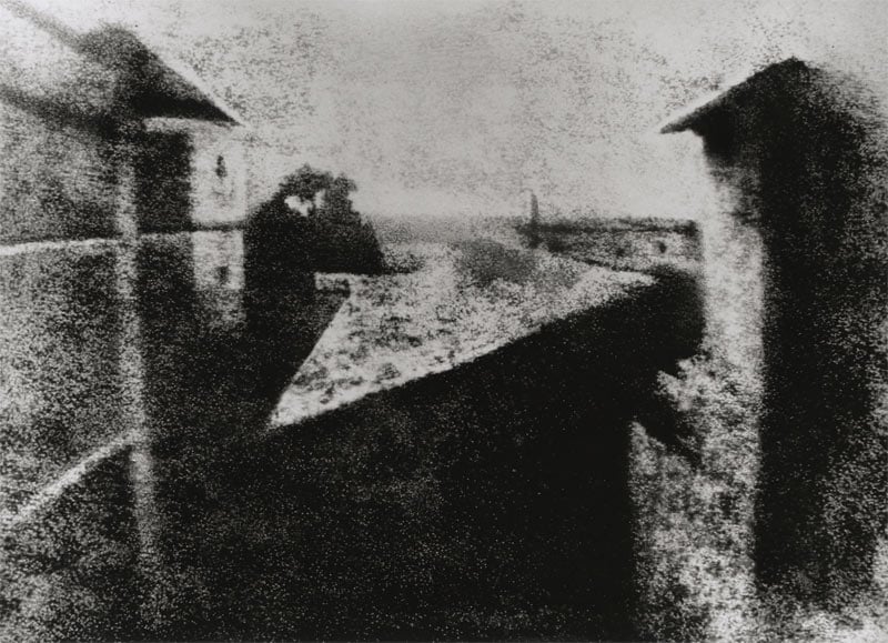 This image describes the World's First Photograph