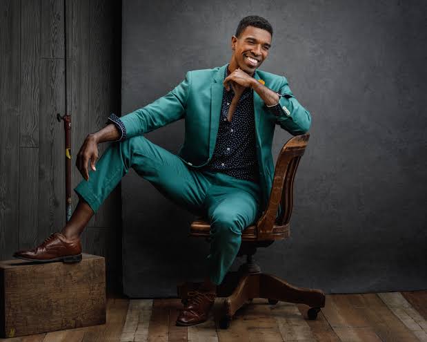 This image is used to describe Fashion photography. 