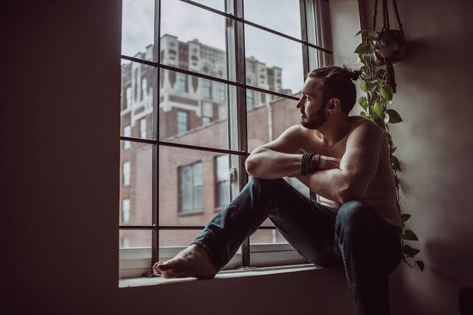 “Capturing Confidence: Embracing Your Beauty Through Boudoir Photography”